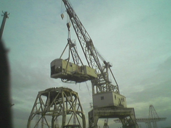 Colby Crane, Colby Cranes, Kingsway Cranes, Heede Cranes, Colby Crane Parts, Material Handling Cranes, Log Handling Cranes 